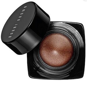 Bobbi Brown Gel Sparkle Shadow & Liner in SUNLIT BRONZE RARE—used in photo shoot